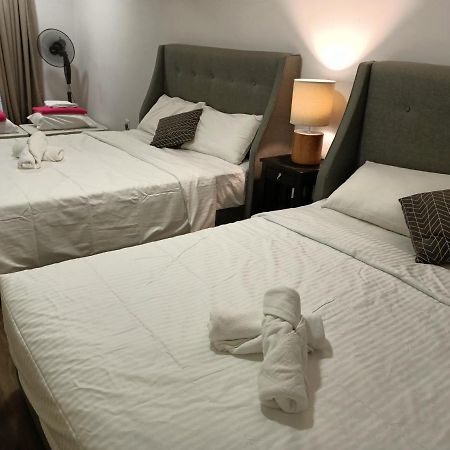 Duplex Condo@Maritime 8 George Town Bagian luar foto