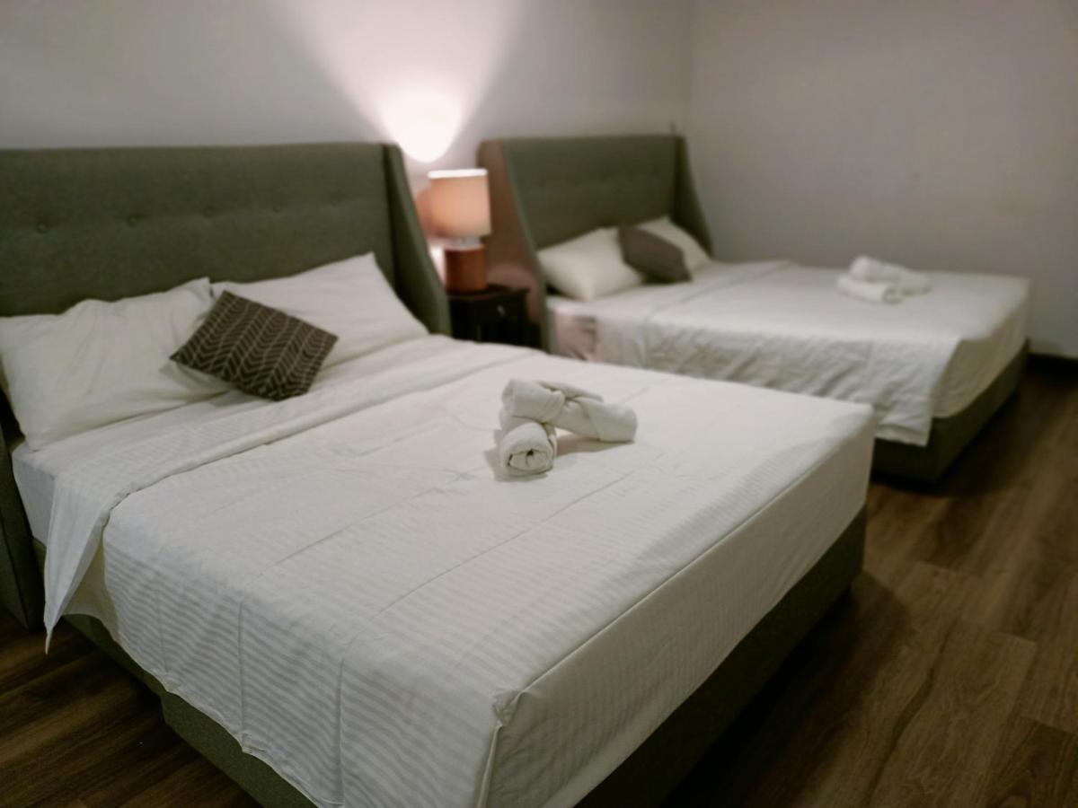 Duplex Condo@Maritime 8 George Town Bagian luar foto